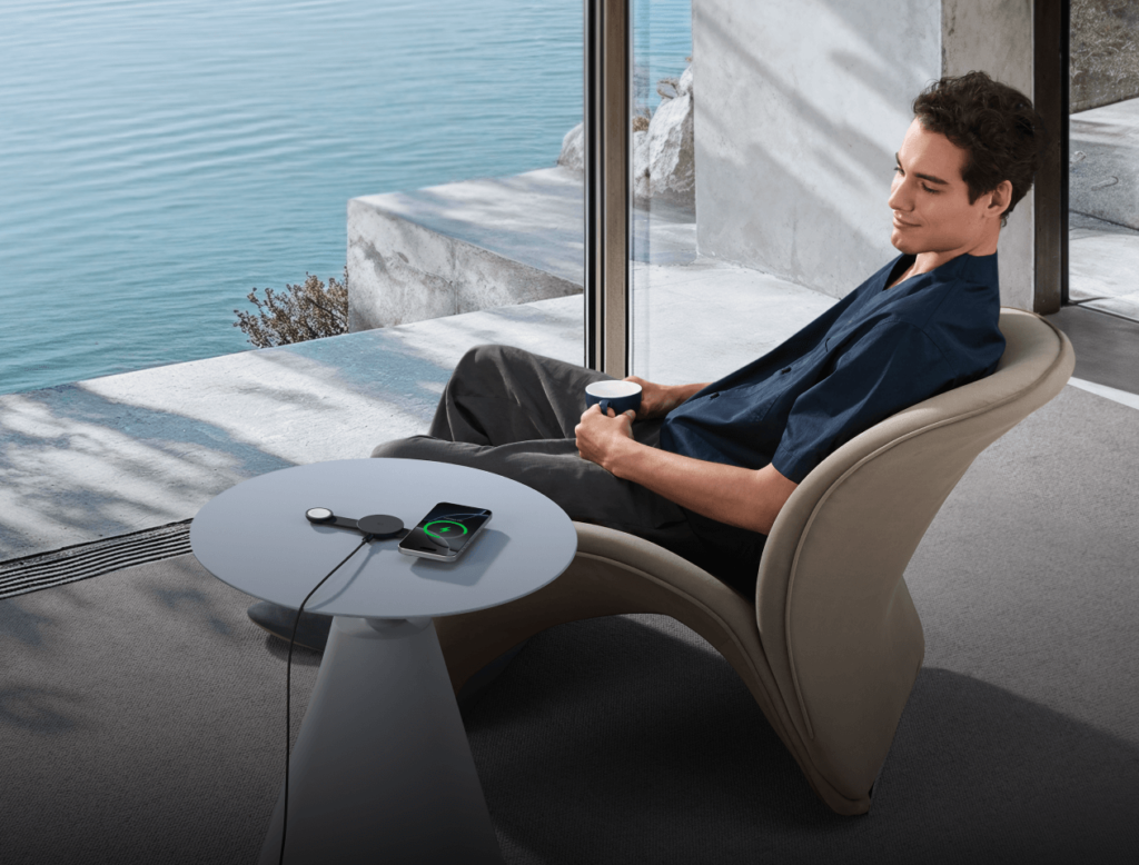 Anker has established itself as the unrivaled leader in the mobile charging industry, earning the title of the world’s No. 1 mobile charging brand for four consecutive years: 2020, 2021, 2022, and 2023. This remarkable achievement is backed by data from Euromonitor International (Shanghai) Co., Ltd., cementing Anker’s position as the go-to brand for innovative, reliable, and high-quality charging solutions.